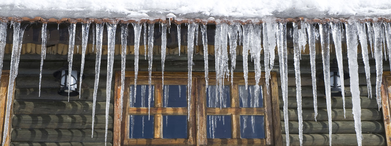 spray foam prevents ice dams by providing proper insulation in Elizabeth attic spaces